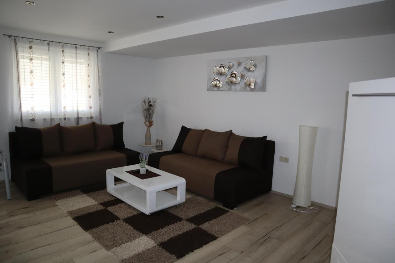 Apartmani Sanja Vir Exteriér fotografie